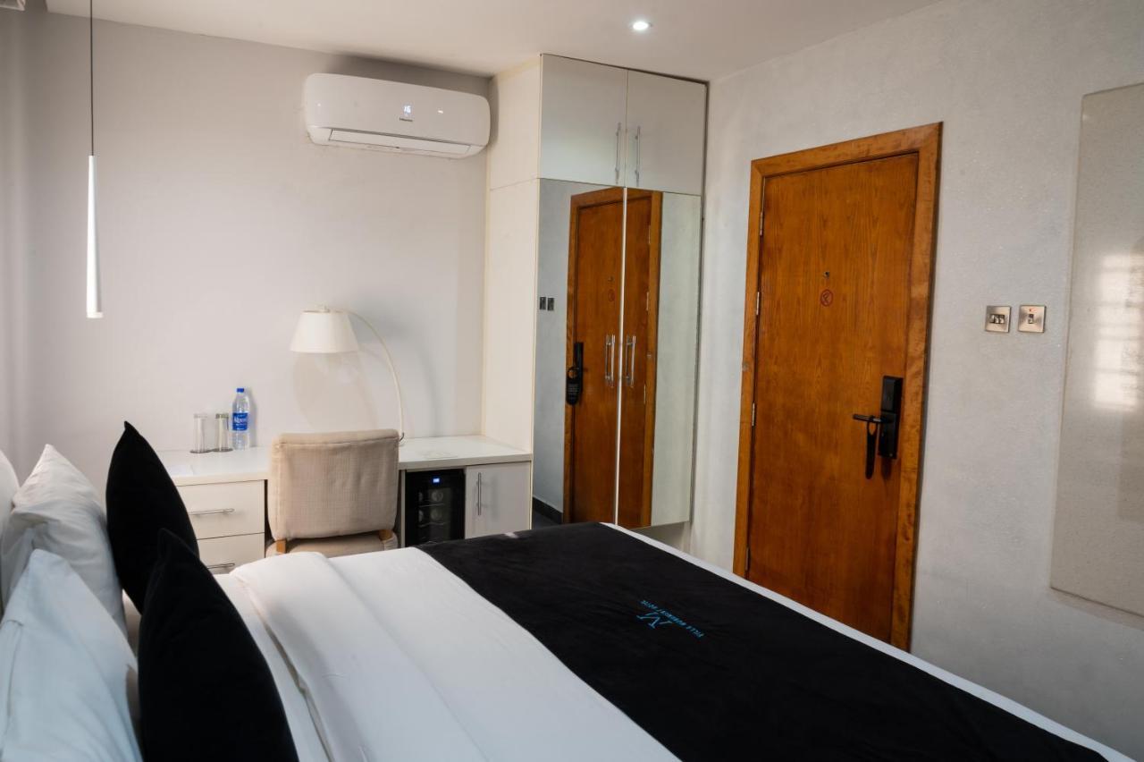 Villa Monument Hotel Aliayabiagba المظهر الخارجي الصورة