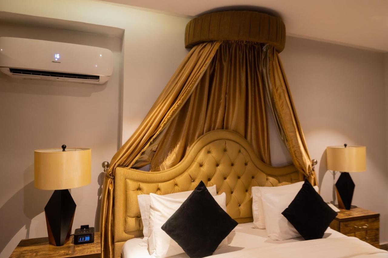 Villa Monument Hotel Aliayabiagba المظهر الخارجي الصورة